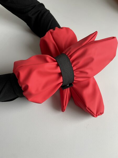 Sarkani ūdensnecaurlaidīgi cimdi ar Flīsa oderi