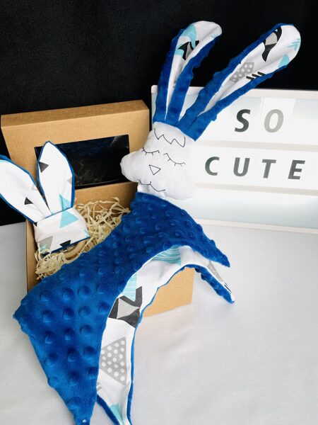 Mīļlupatiņa ar graužamriņķi zilie rombi ar tumši zilu