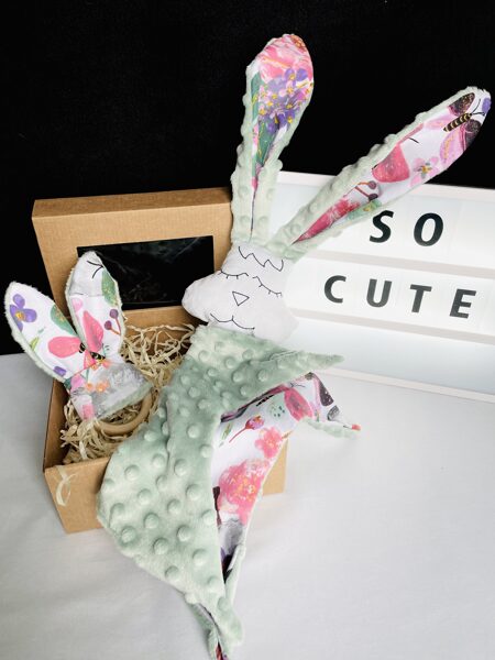 Mīļlupatiņa ar graužamriņķi panda ar zaļu